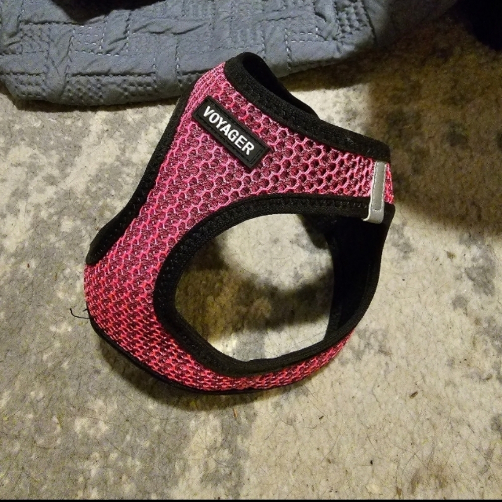 Voyager step-in all weather mesh, Vest Harnish. Used once. - Picture 2 of 5